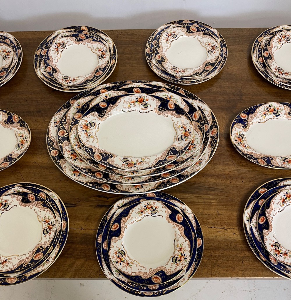 Dinner service  View IV