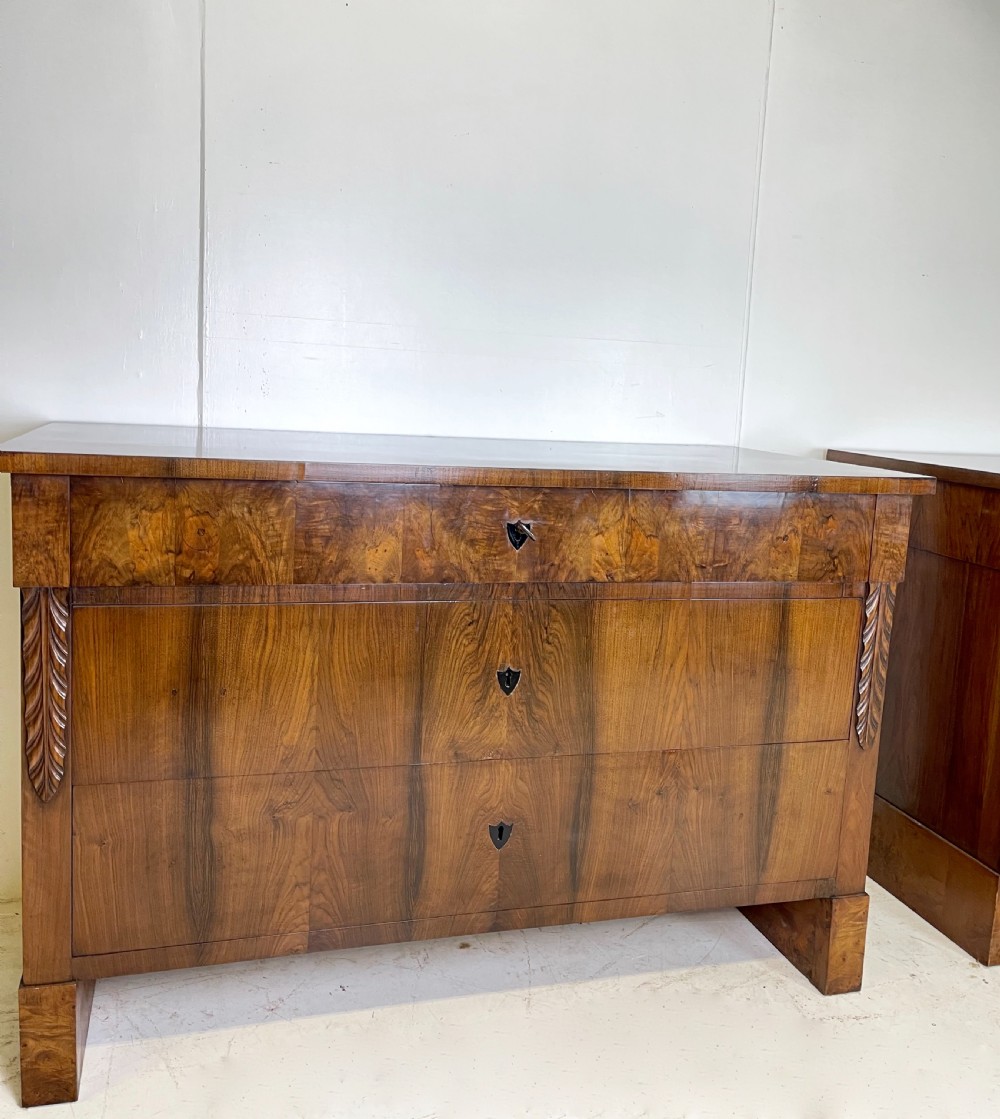 Pair of Italian Walnut Commodes View IV