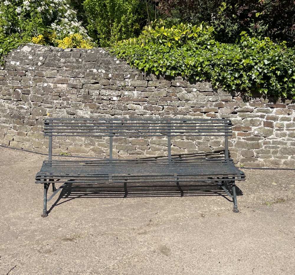 Arras Garden Bench