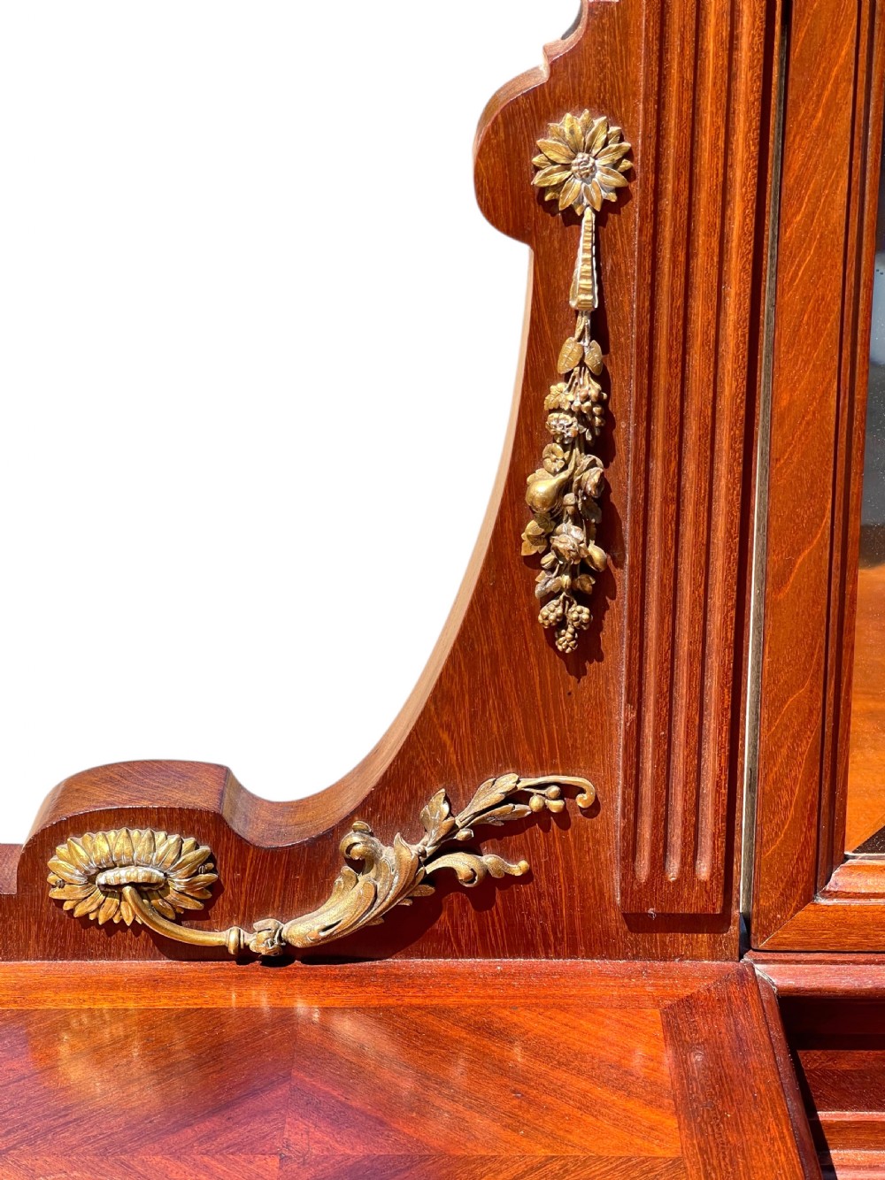 Fine Quality Mahogany Ormolu Mounted Dressing Table View VIII