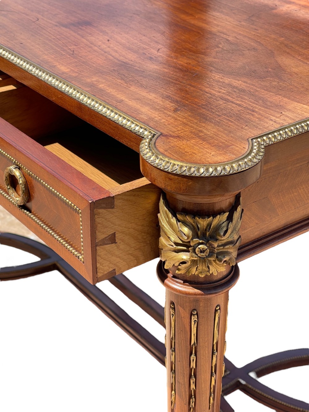 Fine Quality Mahogany Ormolu Mounted Dressing Table View X