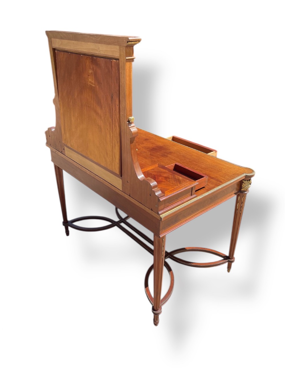 Fine Quality Mahogany Ormolu Mounted Dressing Table View XIV