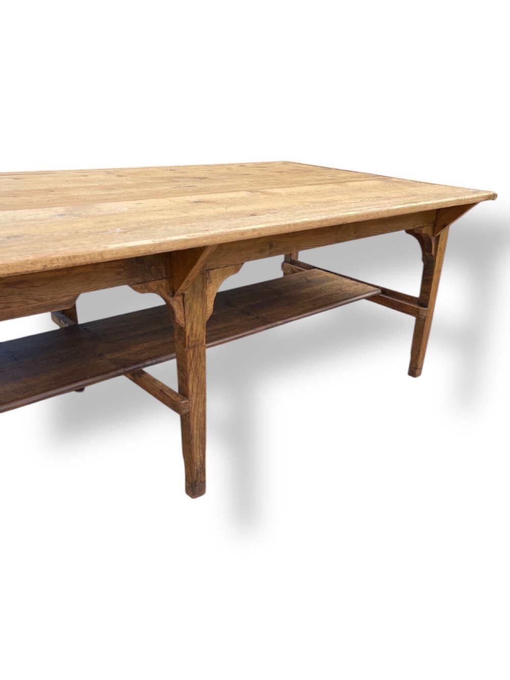 19TH CENTURY ENGLISH PINE DINING TABLE View VII