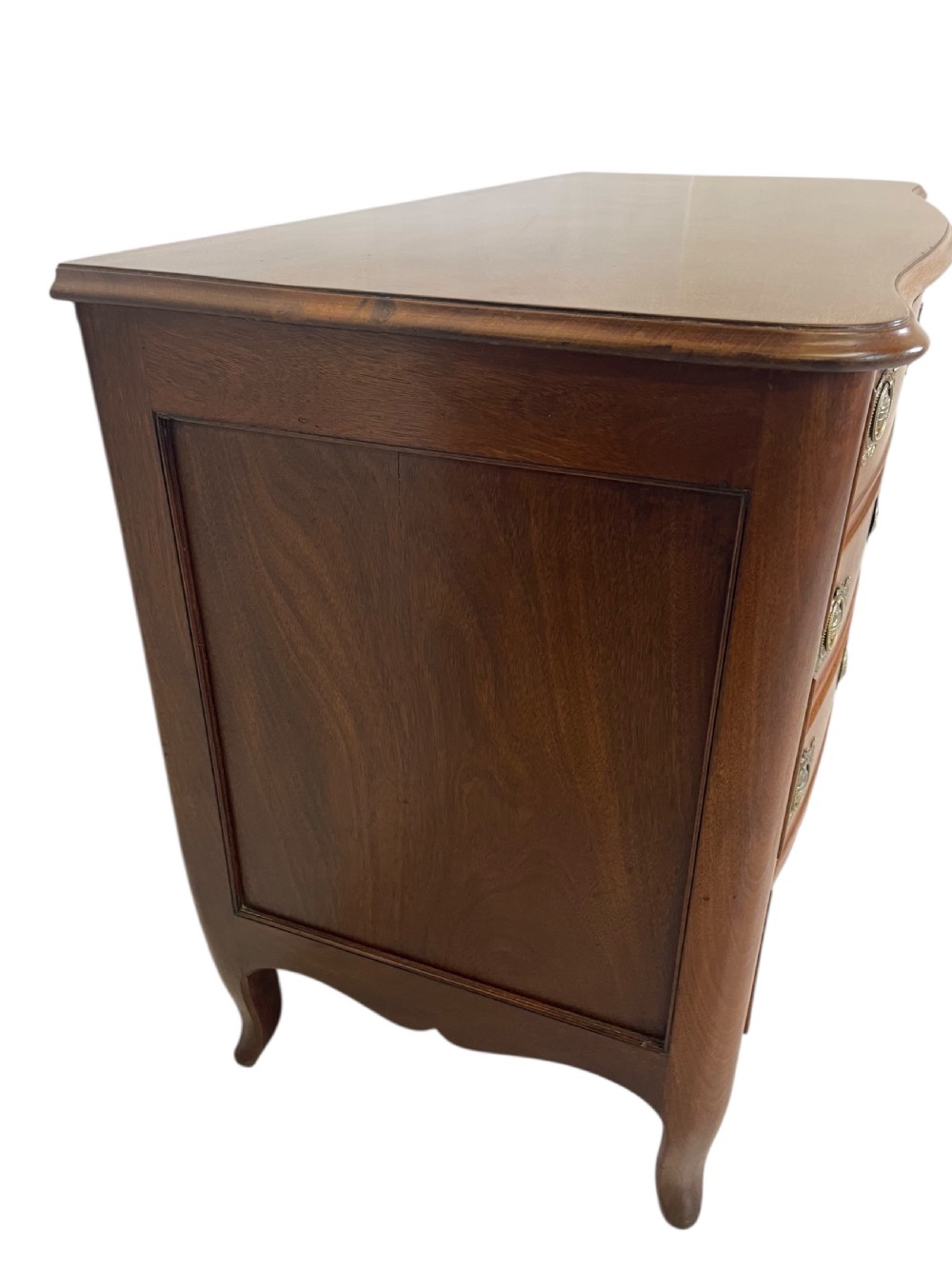 Antique Serpentine Chest Of Drawers in Mahogany  View II