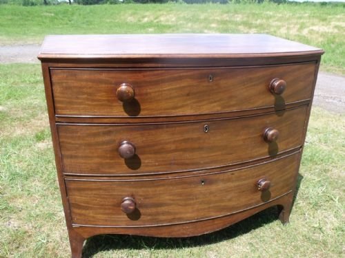 Early 19th C Mahogany Bow Front Chest of Drawers