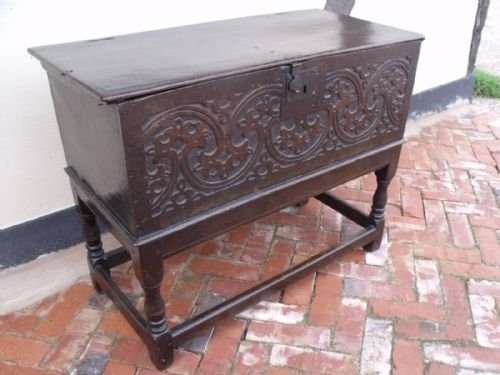 Early 18th C Oak Bible Box