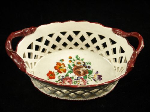 18/19th C Staffordshire Chestnut Basket