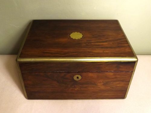 Rosewood Dressing Box