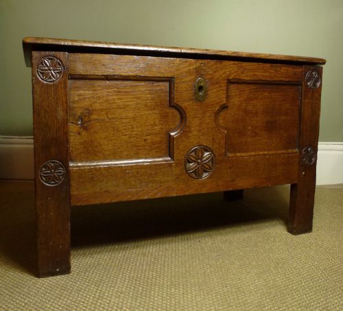 Delightful 18th C Oak Coffer