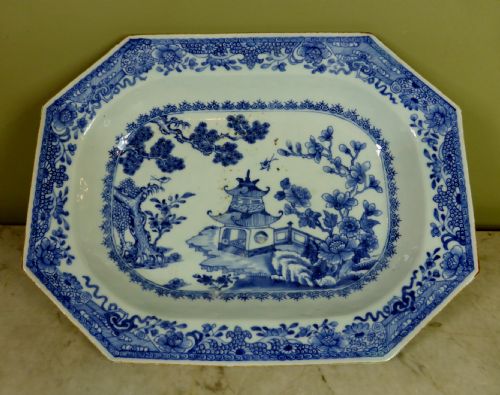 18th C Chinese Centre Dish