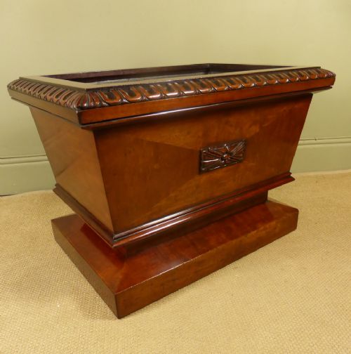 William IV Wine Cooler