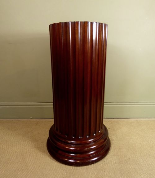 Mahogany Pedestal