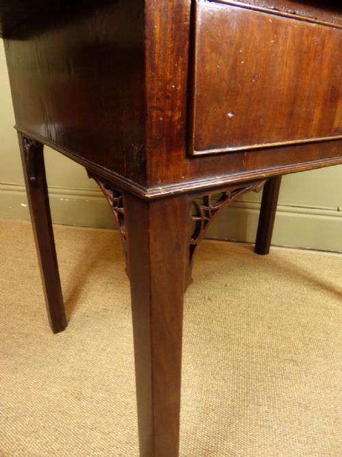 GEORGE III MAHOGANY TABLE - ADDITIONAL PHOTO 4
