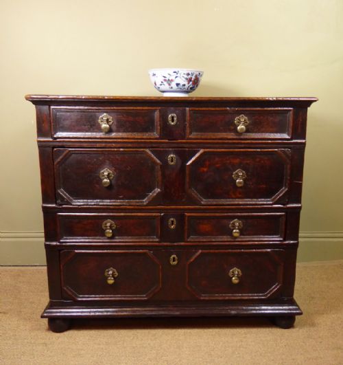 Queen Anne Oak Chest of Drawers
