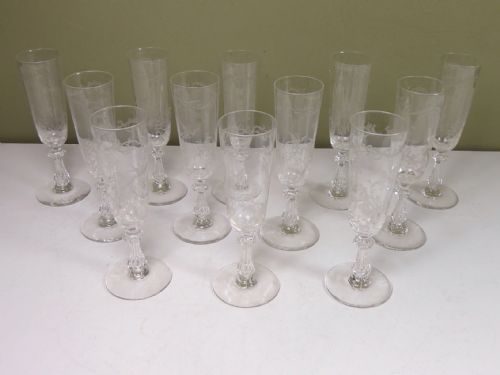 fig 1. SET OF 12 CHAMPAGNE FLUTE GLASSES