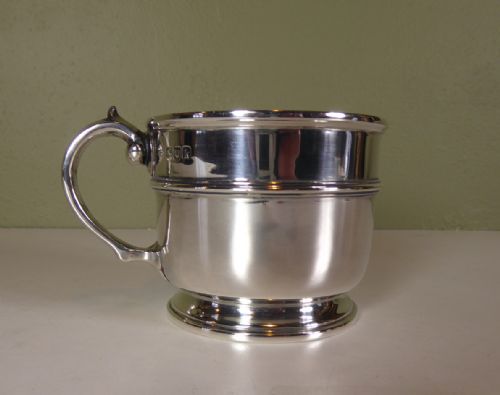 Solid Silver Mug, London 1905