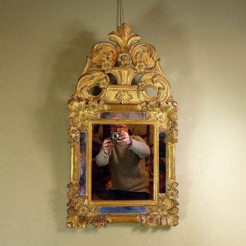 18th C Carved Gilt Mirror
