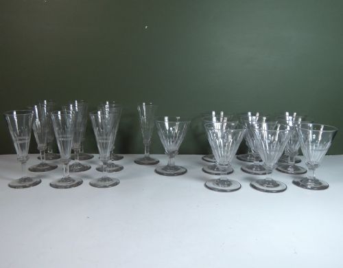 Set of 10 Wine Glasses & Champagne Flutes