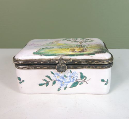 18th C Tin Glazed Faience Box by Veuve Perrin