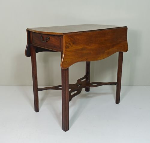 George III Mahogany Pembroke Table