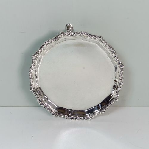 Solid Silver Salver, London 1908