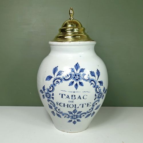 Large 18th C Delft Jar & Cover