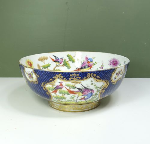 19th C Decorated Centre Bowl