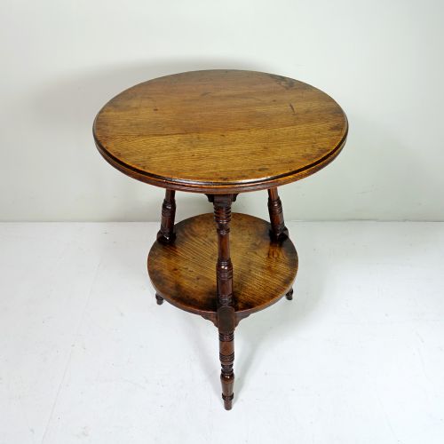 UNUSUAL 19TH C ELM CRICKET TABLE - ADDITIONAL PHOTO 4