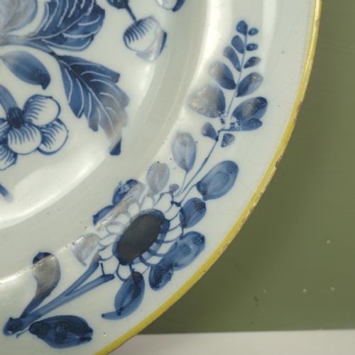 18TH C DELFT CHARGER - ADDITIONAL PHOTO 5