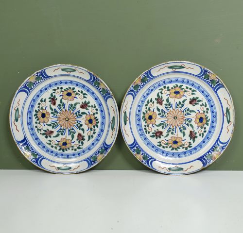 Pair of 18th C Delft Polychrome Plates