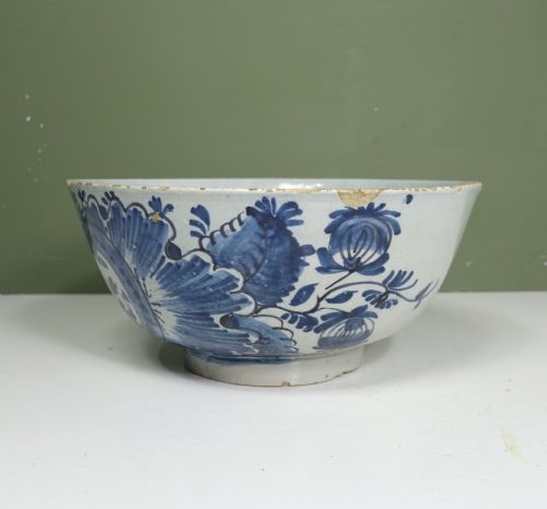 18TH C DECORATED DELFT BOWL - ADDITIONAL PHOTO 1