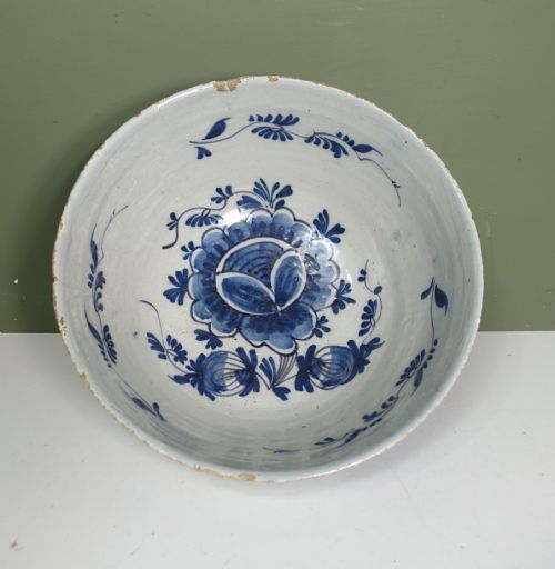18TH C DECORATED DELFT BOWL - ADDITIONAL PHOTO 2