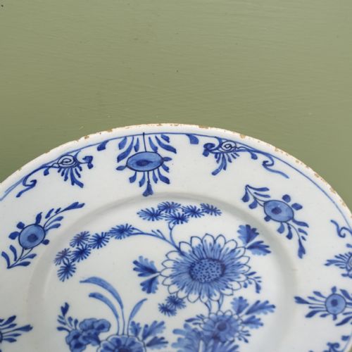 PAIR OF 18TH C DELFT PLATES - ADDITIONAL PHOTO 5