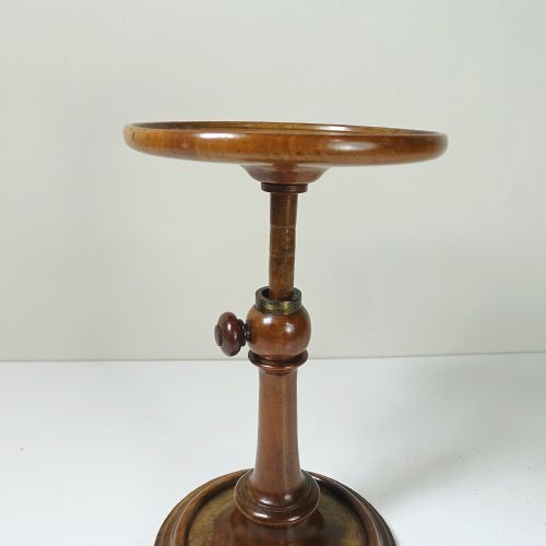 GEORGE III WALNUT CANDLE STAND - ADDITIONAL PHOTO 2
