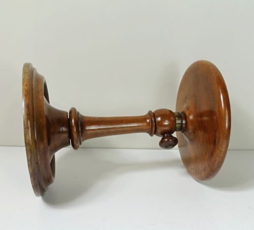 GEORGE III WALNUT CANDLE STAND - ADDITIONAL PHOTO 5