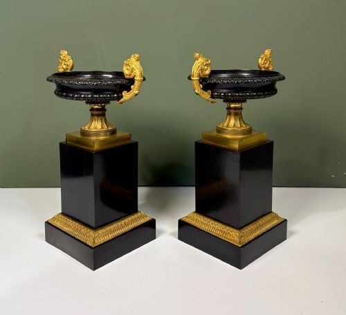 PAIR OF REGENCY BRONZE ORMOLU TAZZA - ADDITIONAL PHOTO 1