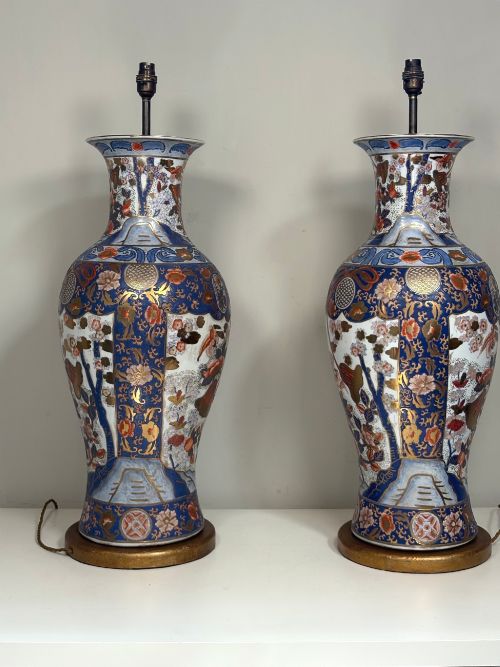 PAIR OF LARGE CERAMIC LAMPS - ADDITIONAL PHOTO 1