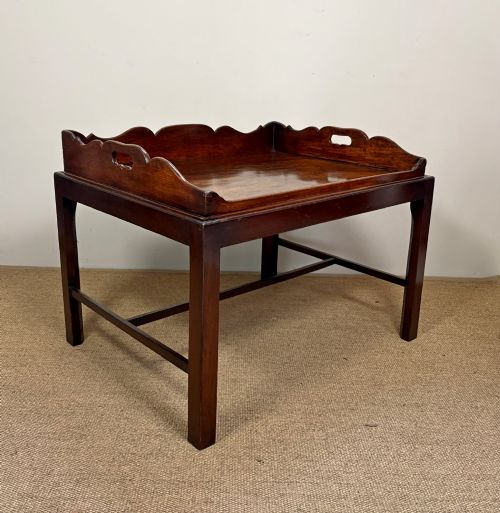 GEORGE III MAHOGANY BUTLERS TRAY