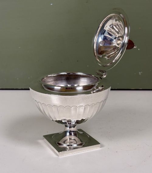 SILVER MAPPIN WEBB CADDY 1919 - ADDITIONAL PHOTO 3