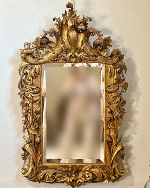 19TH C CARVED GILTWOOD MIRROR