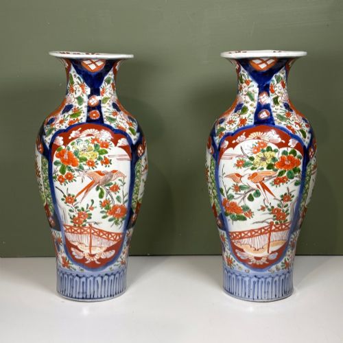 Pair of Elegant 19th C Imari Vases