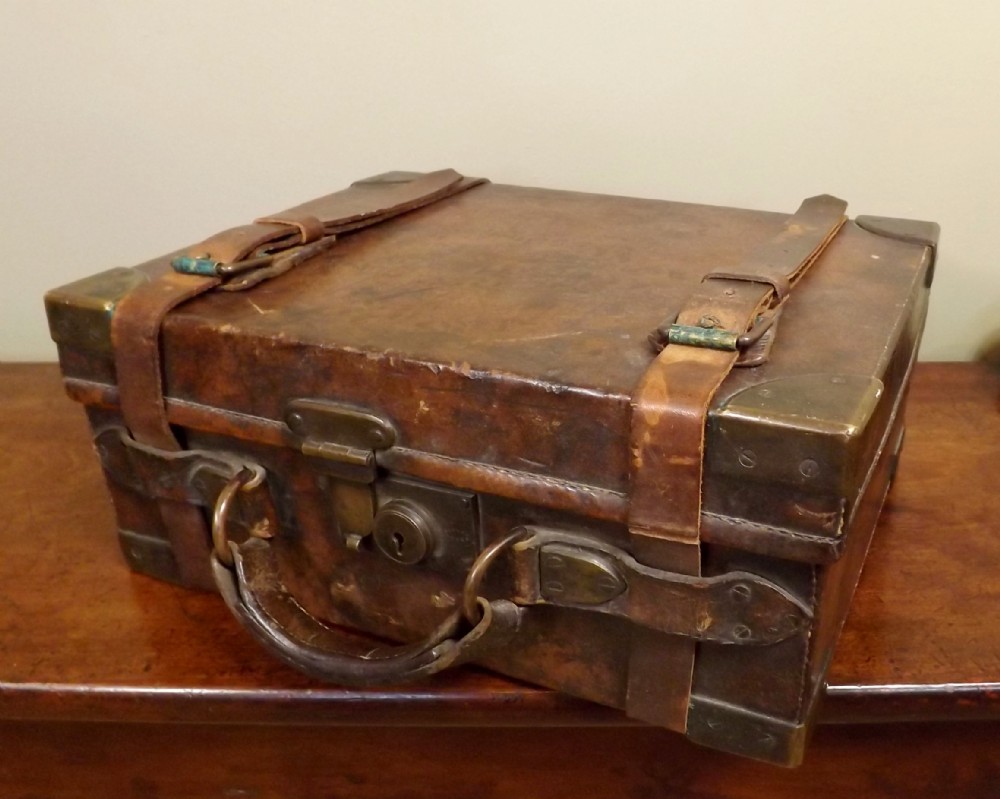 19TH C LEATHER CARTRIDGE CASE