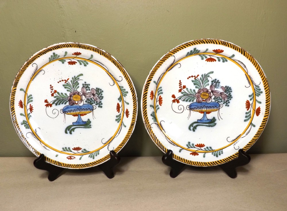 PAIR 18TH C DELFT PLATES