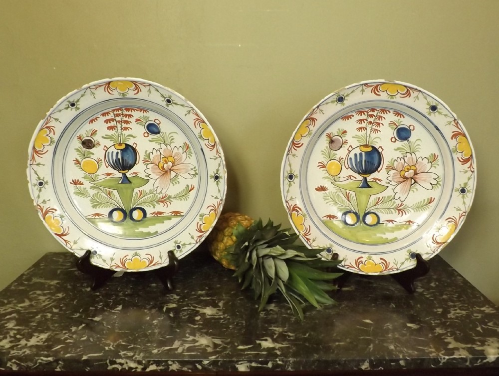 PAIR OF 18TH C DELFT CHARGERS