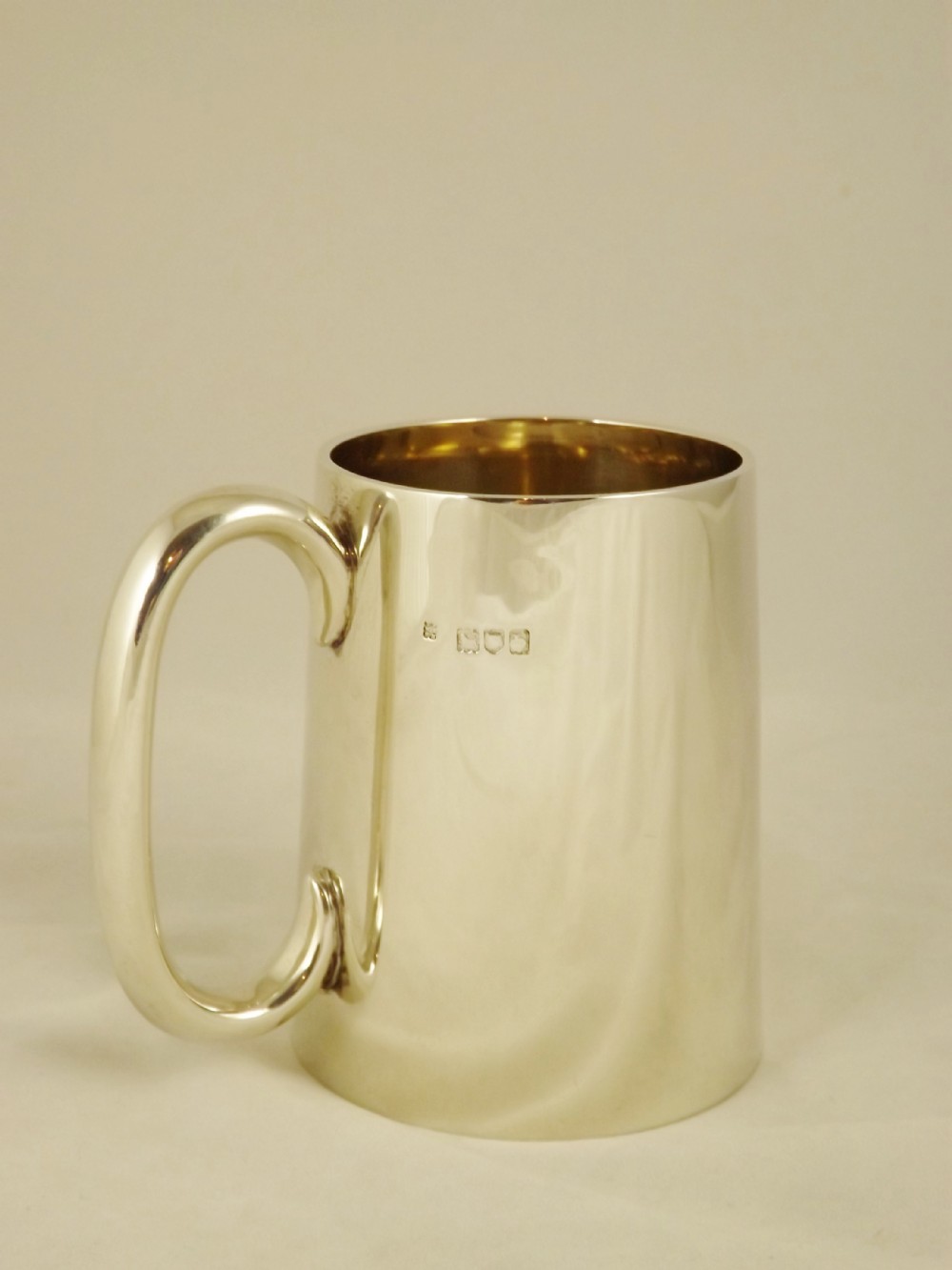 19TH C SILVER TANKARD OR MUG