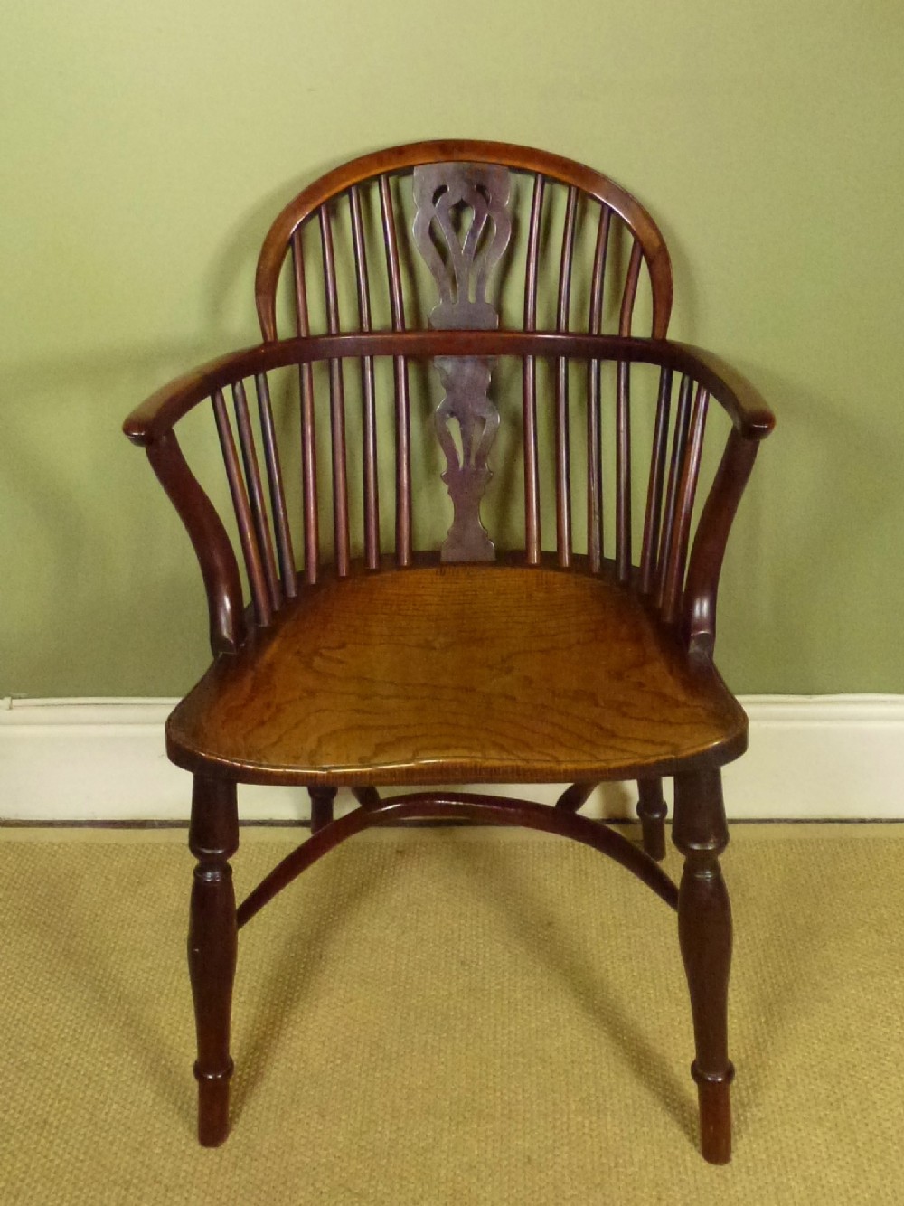 GEORGE III YEW WINDSOR CHAIR