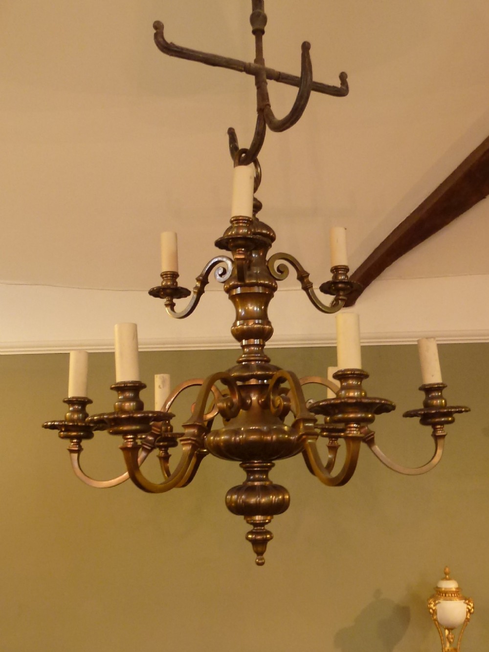 BRASS CENTRE LIGHT