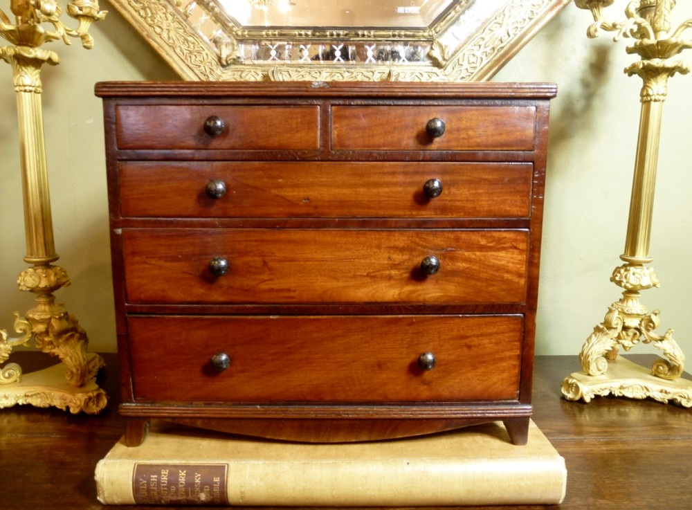 18th Century Apprentice Chest of Drawers