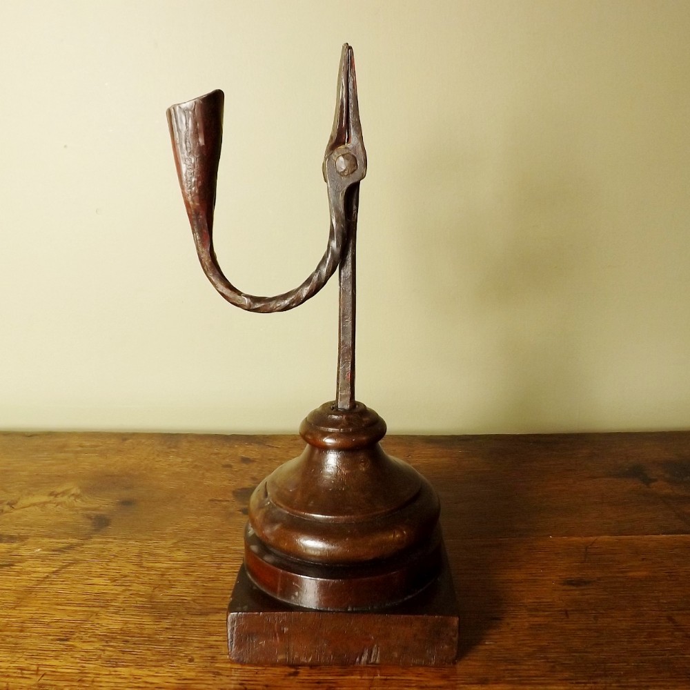 18TH C RUSH LIGHT & CANDLE HOLDER