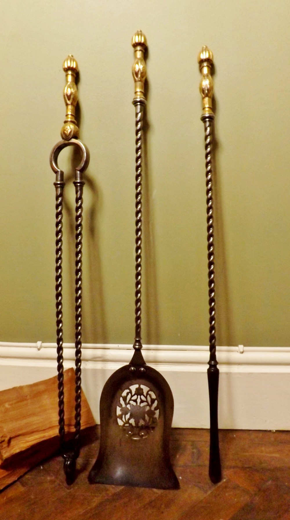 Set of early 19th C fire tools